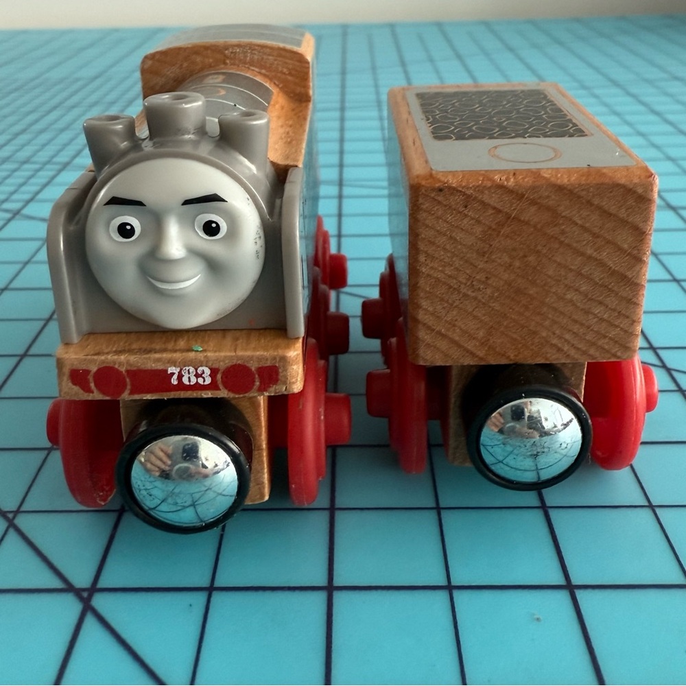 Thomas & Friends Wooden Railway Merlin & Tender Train Tank Engine